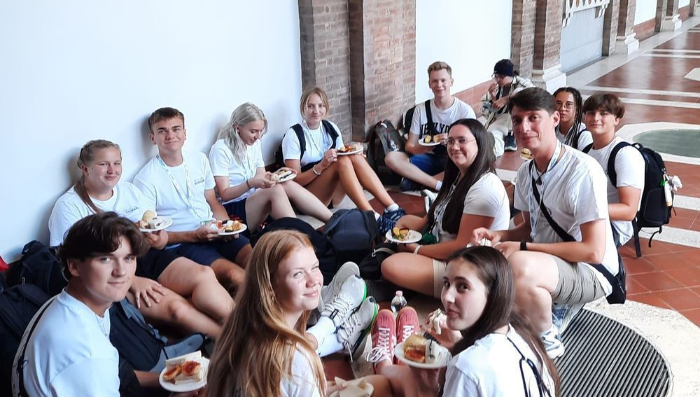 Jugendliche beim 'Jubiläum der Jugend' 2025 in Rom