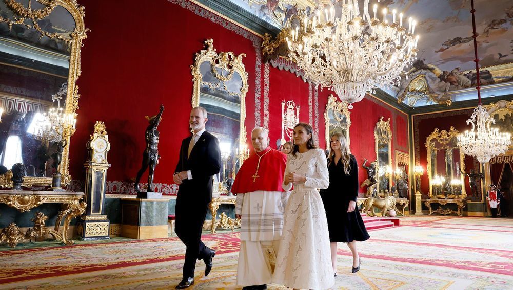 Papst mit spanischem Königspaar im Palacio Real de Madrid