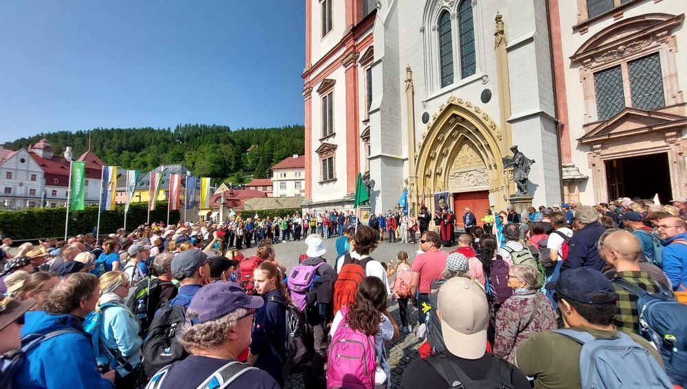 Pfingstwallfahrt der Jüngergemeinschaft in Mariazell