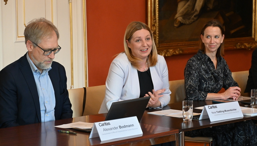 Begegnung der Mitglieder der Österreichischen Bischofskonferenz mit Spitzen der Caritas am 4. November 2025 in Wien